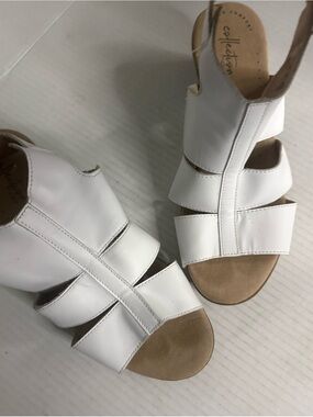 Collection By Clark's White Block Heel Velcro Closure Sandals. Size 8.5-9